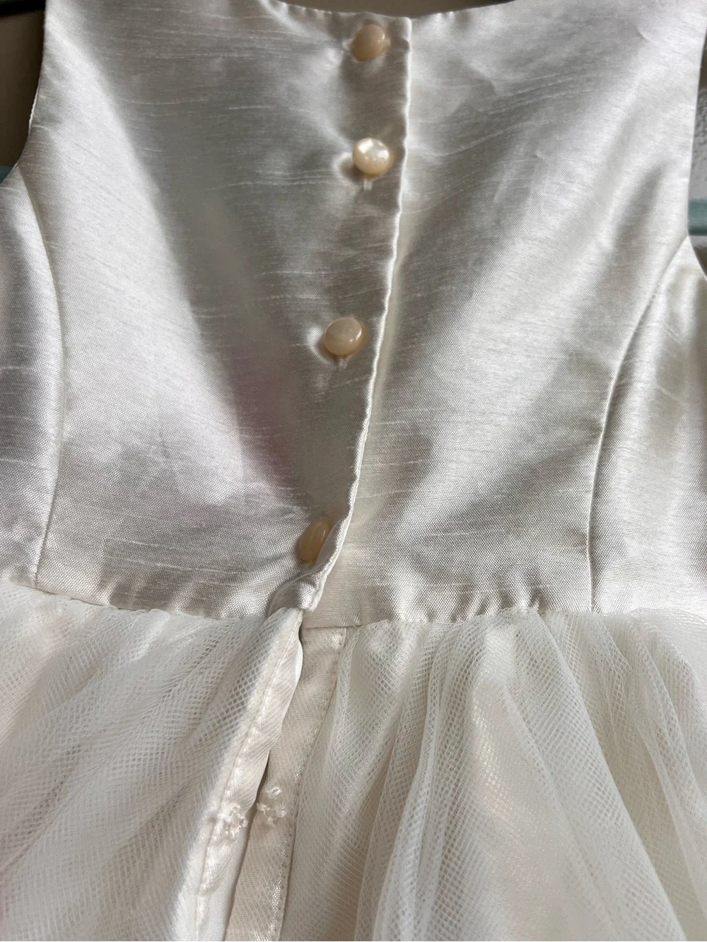David’s Bridal Ivory Flower Girl Dress Size 6 Tulle Wedding Party Princess Gown - Picture 5 of 13
